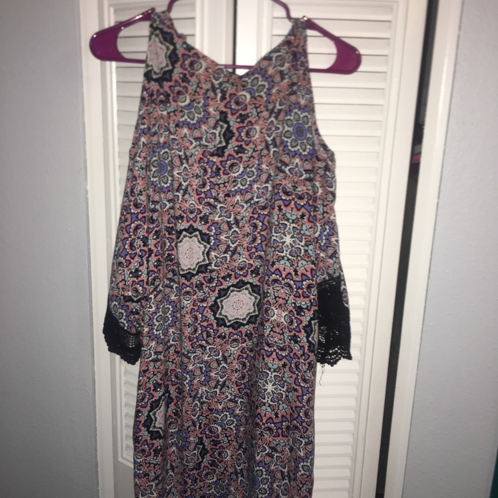 Shoulder Out Kimono